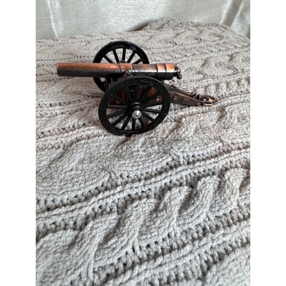 Miniature plastic‎ Brass colored and Black Metal Cannon Replica pencil scarpener